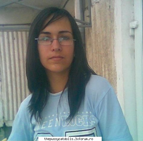 poze prezentari pey... numesk madalina (mada, mady...), ani jumate, sunt nascuta zodia decembrie