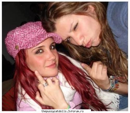crek aici dulce era :rotfl:  :rotfl: va place telenovela