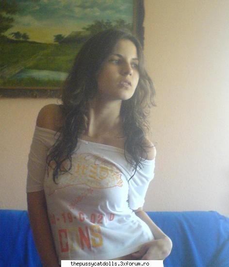 poze prezentari hey ya` ...ma numesc patricia sau preferati ani, sunt din pot zic ador fetele