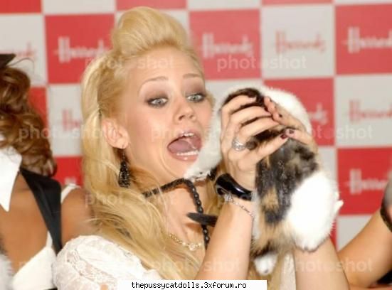 funny pics ahhh,don't eat me&nbsp;