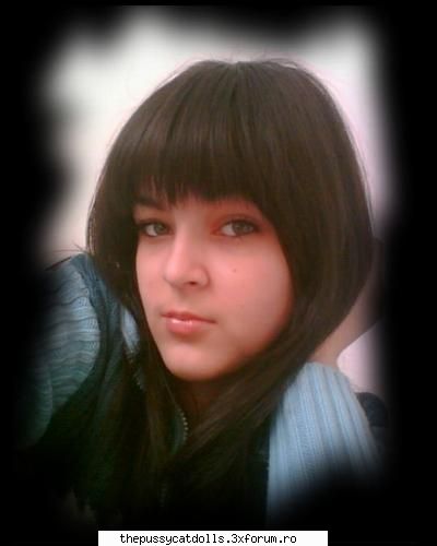salut la toti...ma numesc poreclita din deva si am aproape 16 ani(peste o luna fac :d )...poi in