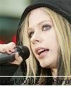 avril lavigne inainte kredeam k-i nasoala ,da' mijto
