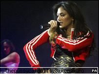 alte pooze nicole! sing