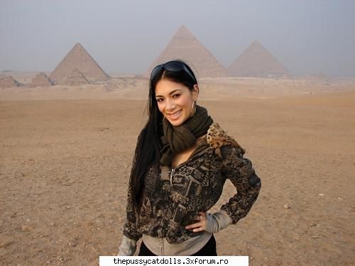cele mai tari poze nicole!!! kteva poze nic