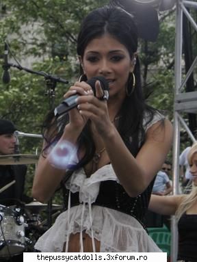 cele mai tari poze nicole!!!