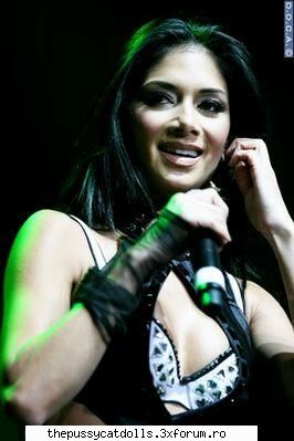 cele mai tari poze nicole!!! doolce nicole