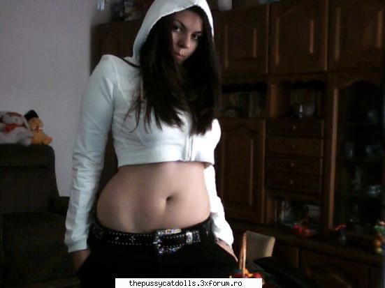 hello eu sunt alexandra din bucuresti, am 16 anisori (de abia i`am implinit pe 28 martie)si sunt o