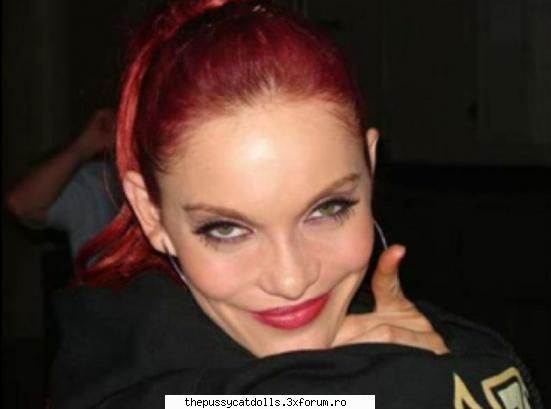 loc este nicole voi? e./.....nu nimic asia sau melody sau chiar acestea sunt mele
