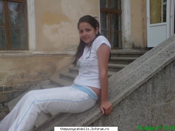 poze prezentari numesc lily...am ani sunt din oravitza jud salut totzi