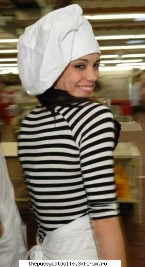 despre jessica poze jessica aici poza sta facuta acum curand ieri.. alaltaieri germania *Biggest PCD fan!*