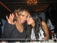 cele mai tari poze nicole!!! mele