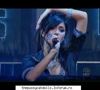 cele mai tari poze nicole!!! poza nicole emisiune knd cantau buttons *Admin* G!rl!